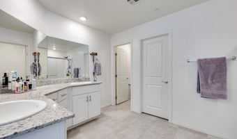 10963 Preston Trails Ave, Las Vegas, NV 89166