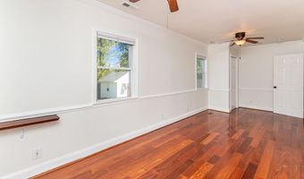 3206 BURGUNDY Rd, Alexandria, VA 22303