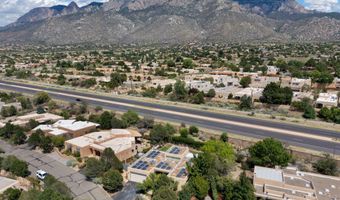 2740 TRAMWAY Cir NE, Albuquerque, NM 87122