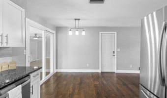 1617 Paradise Ln, Astor, FL 32102