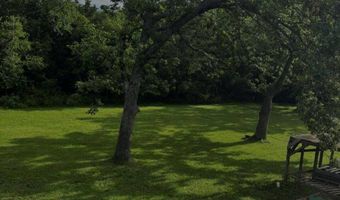 10463 Farm Road 1182, Aurora, MO 65605