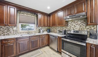 234 Lloyd Rd, Aberdeen, NJ 07747
