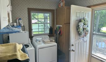10 Greenbrier Dr, Alderson, WV 24910