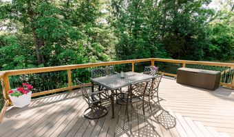 9739 Sweetwater Ln, Alexandria, KY 41001