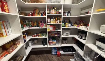 2016 Fairway Dr, Auburn, IN 46706