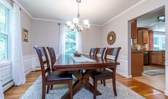 14 Briarwood Ln, Amherst, NH 03031
