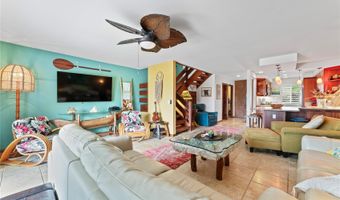 411 Kaelepulu Dr E, Kailua, HI 96734