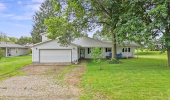 1315 Lake Dr, Ashland, OH 44805
