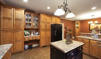 1584 Hawkins Ln, Bells, TN 38006