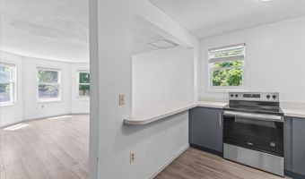 21 Hyde St 4, Burlington, VT 05401