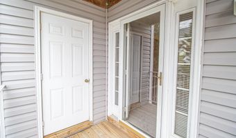 655 BURTONS COVE Way 8, Annapolis, MD 21401