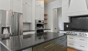 74 Cedar Rdg, Alexander City, AL 35010