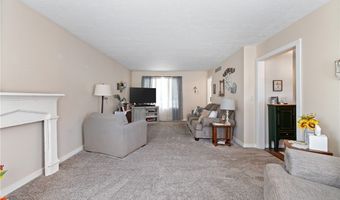 2007 Nolt Dr, Akron, OH 44312
