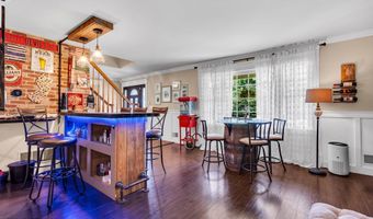 382 Wheaton Ave, Bayville, NJ 08721
