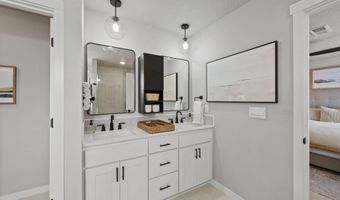 61191 SW Tippytoe Pl, Bend, OR 97702