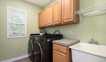 5404 Hartfield Ct SE, Ada, MI 49301