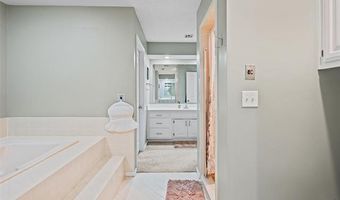 2649 Regency Rd, Bartlesville, OK 74006