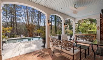 6 Twin Oaks Ct, Spartanburg, SC 29306