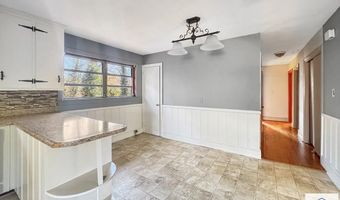 303 Melrose Dr, Bassett, VA 24055