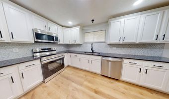 419 Heath Creek Rd, Barboursville, WV 25504
