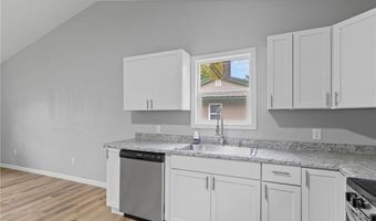 1105 Pearl St, Austin, IN 47102