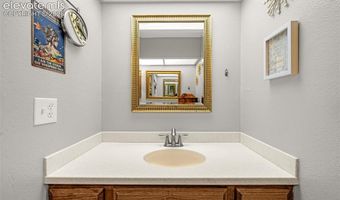 11966 E Maple Ave, Aurora, CO 80012