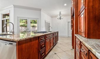694 MOORES MILL Dr, Auburn, AL 36830
