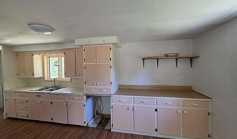 22 Boardman Way, Belfast, ME 04915
