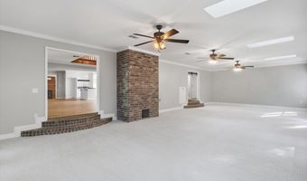 345 Lakeway Dr, Brandon, MS 39047