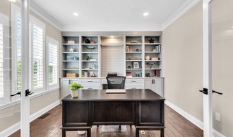 20 Gina Dr, Allentown, NJ 08501