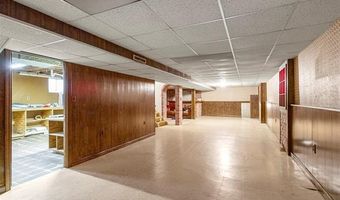 25542 W Warren St, Dearborn Heights, MI 48127