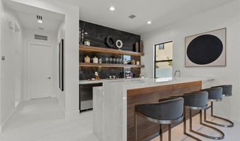 82 Glade Hollow Dr, Las Vegas, NV 89135