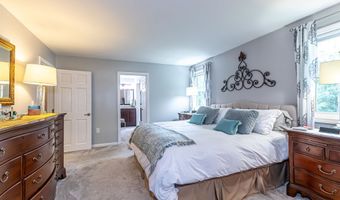 14 Briarwood Ln, Amherst, NH 03031