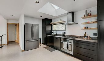 548 Coughlin Meadows Rd, Boulder, CO 80302