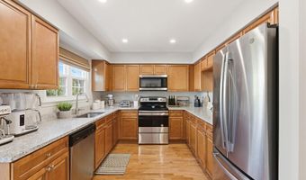 6006 KEBLE Dr, Alexandria, VA 22315