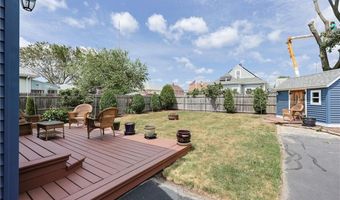 200 Woodward Ave, East Providence, RI 02914