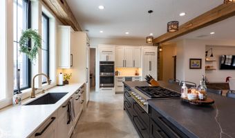 23249 Maple Rdg, Adel, IA 50003