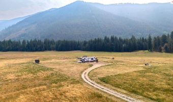 4289 Paradise Valley Rd, Bonners Ferry, ID 83805