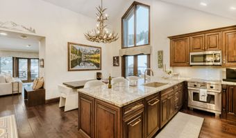 45 W Thomas Pl R-17, Beaver Creek, CO 81620