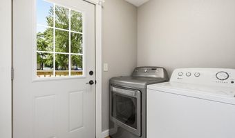 215 S Gillespie Ave, Arcadia, WI 54612