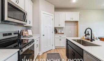 2301 Chan Dr, Adel, IA 50003