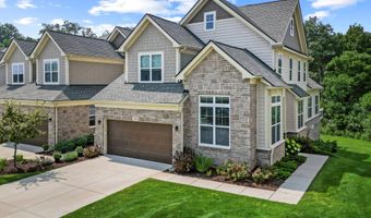3048 N Spurway Dr, Ann Arbor, MI 48105