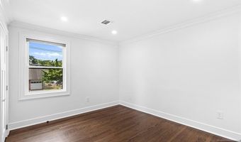 309 Clinton Ave, Bergenfield, NJ 07621