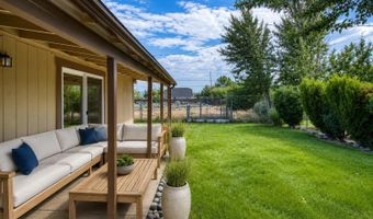 802 Lyell Way, Gardnerville, NV 89460