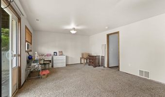 212 Adams St, Asotin, WA 99402