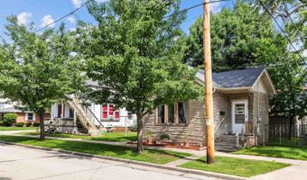318 W BREWSTER St, Appleton, WI 54911
