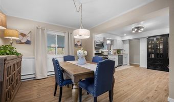 16 Rhodes Ave, Aleppo, PA 15143