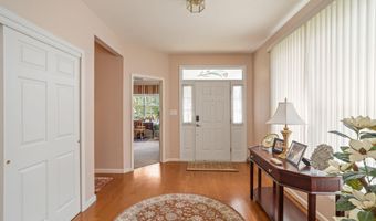 8 Whitecaps Ter, Barnegat, NJ 08005