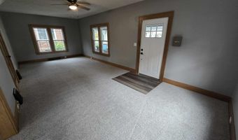 820 Elk St, Beatrice, NE 68310