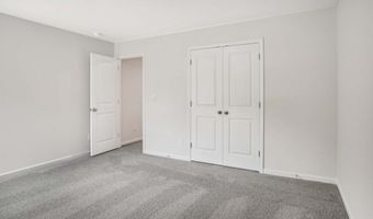 608 Country Oak Dr, Weaverville, NC 28804